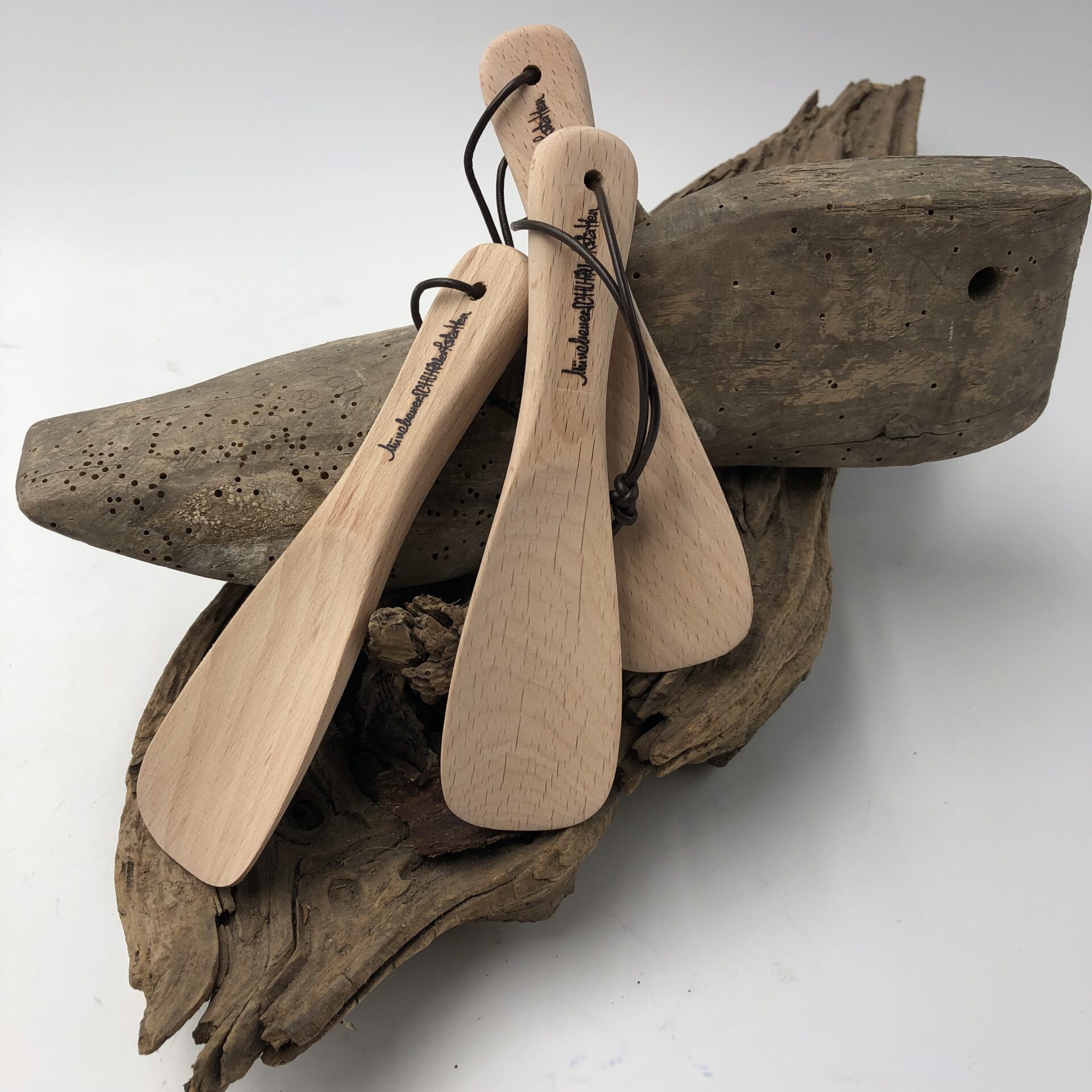 Schuhlöffel klein aus Holz – Bild 2